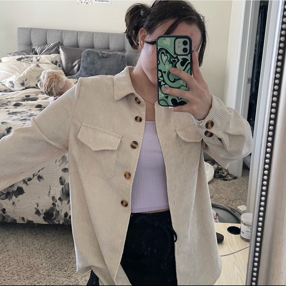 ❌ SOLD ❌ Corduroy Shacket - Picture 3 of 3